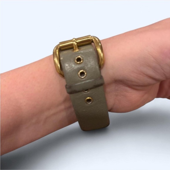 VTG Authentic Y2K Marc by Marc Jacobs Gold and Khaki Watch - Picture 2 of 8